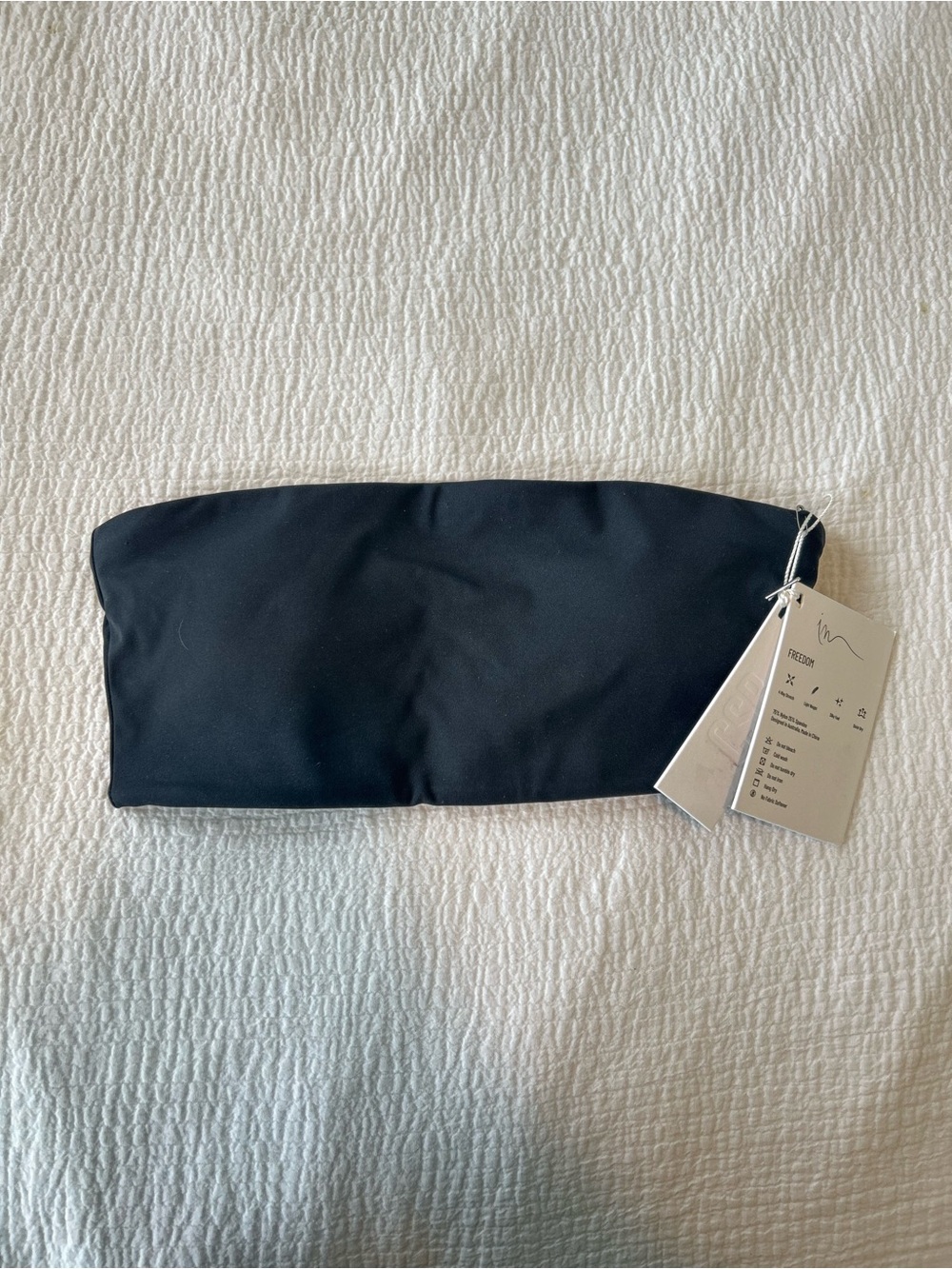 NWT Crop Shop Boutique x Isabelle Mathers Black Strapless Sports Bra
